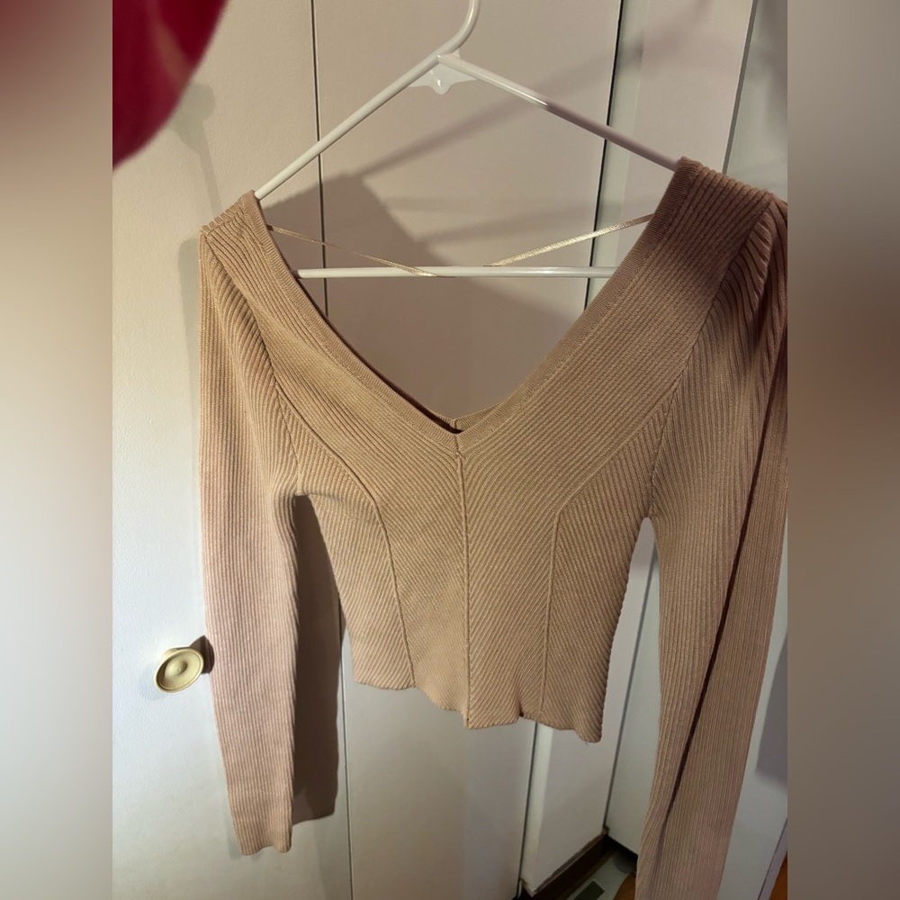 Body Contour Tan/Cream Long Sleeve